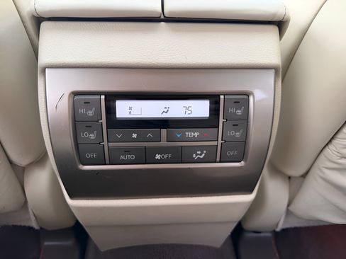Used 2018 Lexus GX 460 Premium AWD/4WD image 22