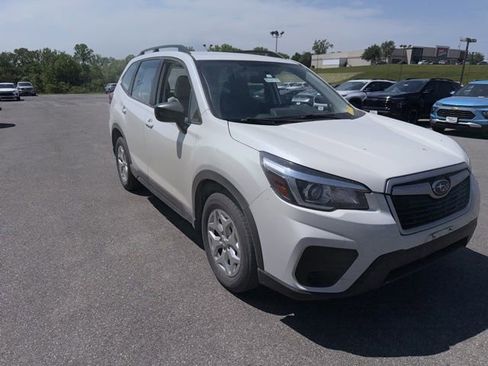 Used 2019 Subaru Forester w/ Alloy Wheel Package AWD/4WD image 5