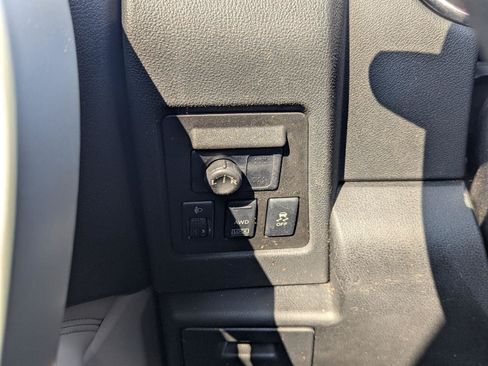 Used 2013 Nissan Rogue SL AWD/4WD image 25