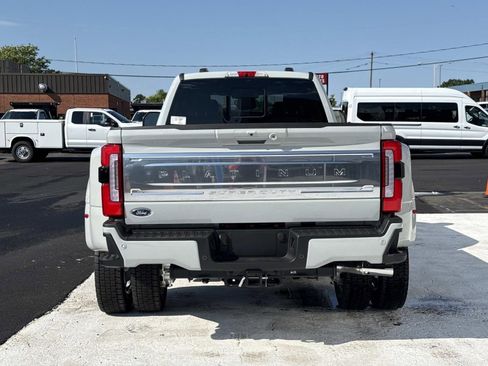 New 2026 Ford F450 Platinum AWD/4WD image 4