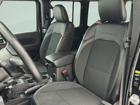 Used 2023 Jeep Wrangler Unlimited Sport AWD/4WD image 14