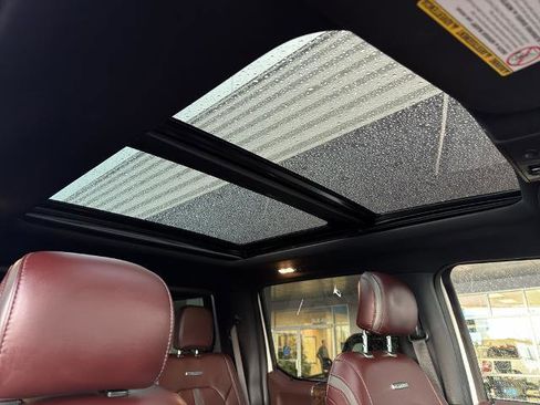 Certified 2017 Ford F350 Platinum w/ Platinum Ultimate Package image 14