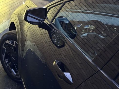 Used 2024 Kia Sportage SX image 34