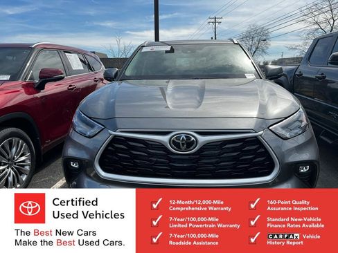 Certified 2026 Toyota Highlander XLE image 6