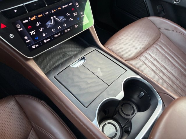Used 2023 Maserati Grecale GT AWD/4WD image 11