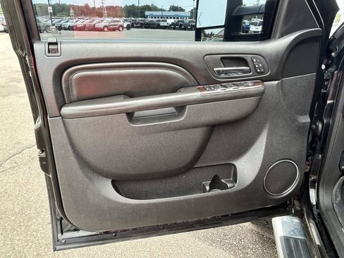 Used 2012 GMC Sierra 2500 Denali AWD/4WD image 15
