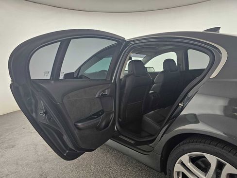 Used 2017 Chevrolet SS image 15