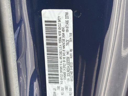 Used 2018 RAM 1500 Express RWD image 29