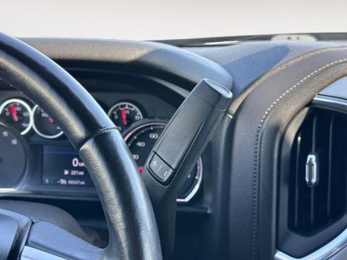 Used 2020 Chevrolet Silverado 1500 LT w/ All-Star Edition RWD image 17