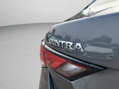 Used 2025 Nissan Sentra SV w/ All-Weather Package image 8