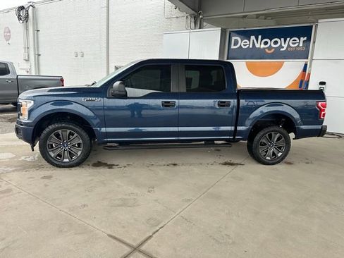 Used 2018 Ford F150 XL w/ Equipment Group 101A Mid image 11
