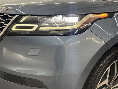 Used 2019 Land Rover Range Rover Velar S AWD/4WD image 34