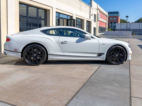 Used 2024 Bentley Continental GT Speed AWD/4WD image 21