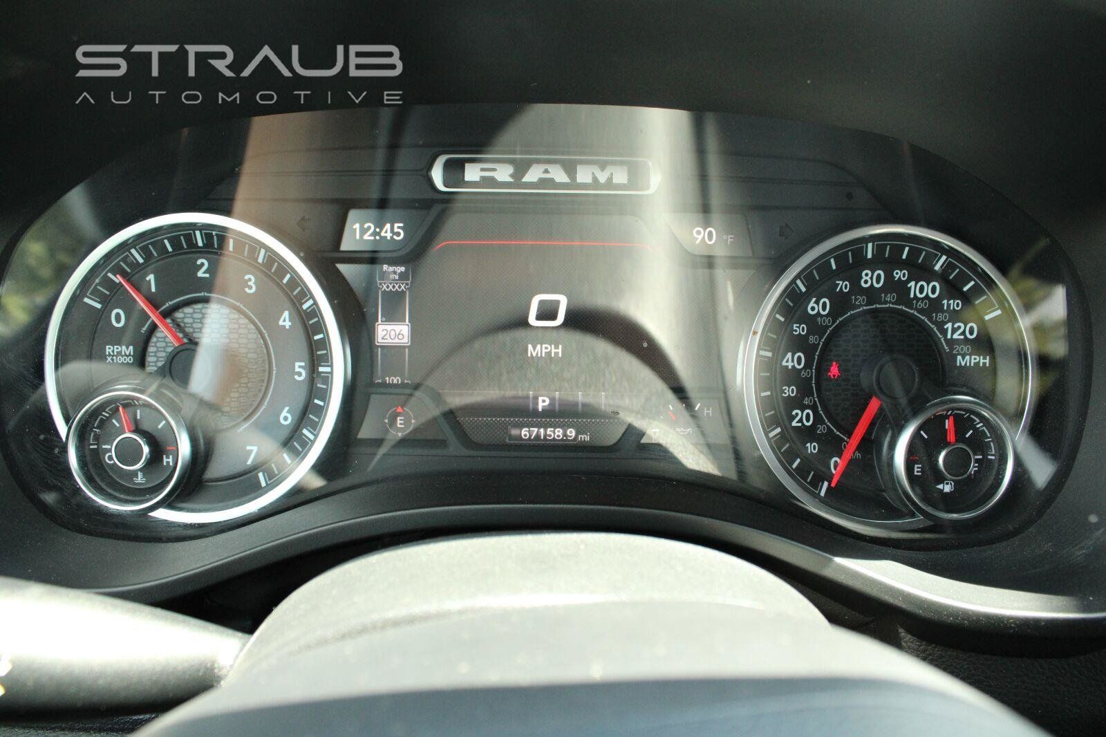 Used 2025 RAM 1500 Laramie AWD/4WD image 21