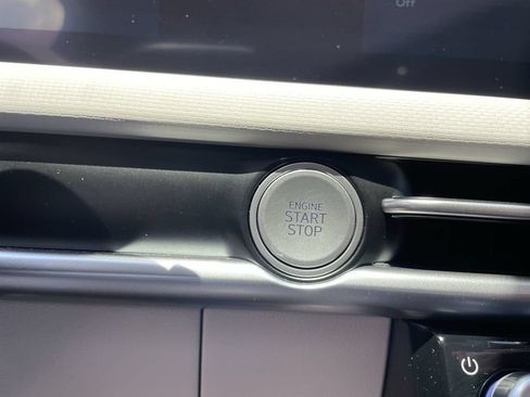 Certified 2025 Hyundai Tucson SEL FWD image 36
