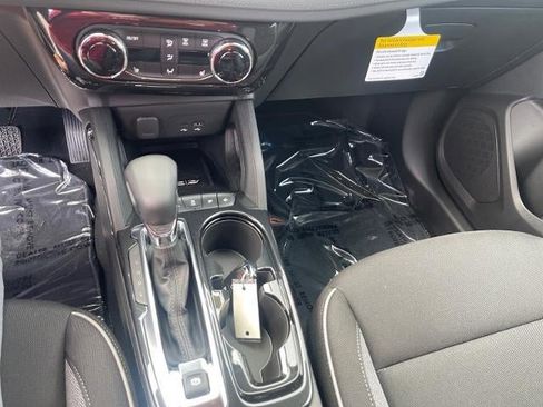 New 2026 Chevrolet TrailBlazer LT w/ Convenience Package FWD image 13