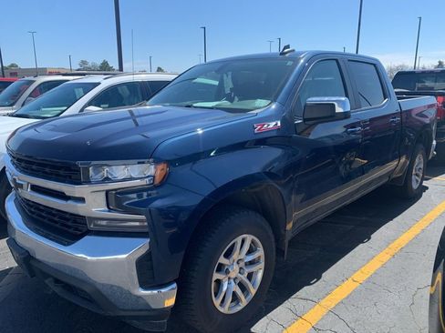 Used 2020 Chevrolet Silverado 1500 LT w/ All-Star Edition image 2