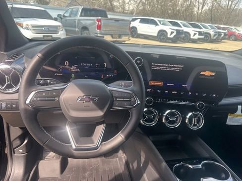 New 2026 Chevrolet Blazer EV LT AWD/4WD image 16