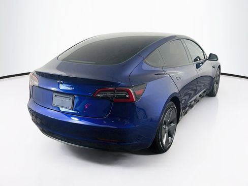 Used 2023 Tesla Model 3 Standard Range RWD image 9