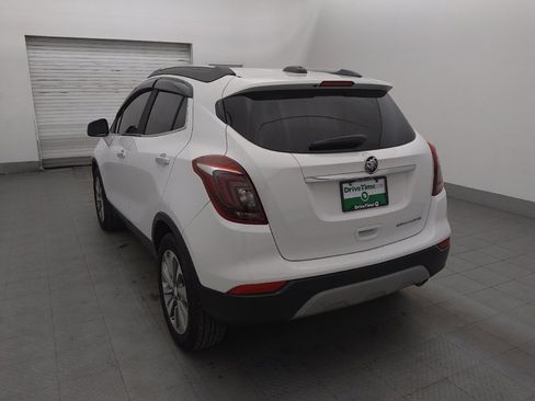 Used 2019 Buick Encore Preferred FWD image 5