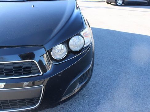 Used 2012 Chevrolet Sonic LT image 38