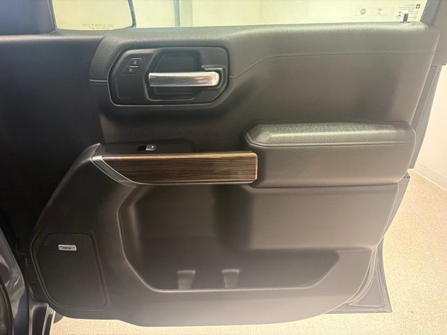 Used 2019 Chevrolet Silverado 1500 RST w/ All-Star Edition AWD/4WD image 11