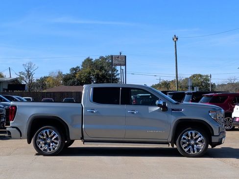 New 2026 GMC Sierra 1500 Denali AWD/4WD image 9