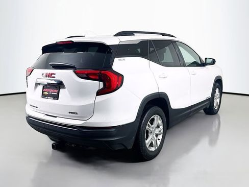 Used 2020 GMC Terrain SLE w/ Driver Convenience Package AWD/4WD image 6