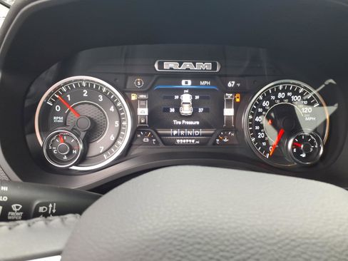 Used 2023 RAM 1500 Big Horn AWD/4WD image 20
