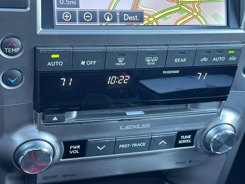 Used 2017 Lexus GX 460 Premium image 26