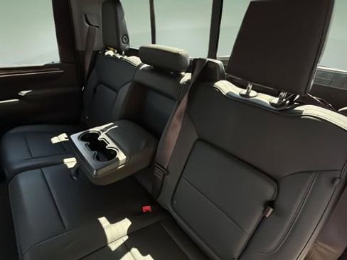 Used 2025 Chevrolet Silverado 2500 LTZ w/ Trail Boss Package AWD/4WD image 19
