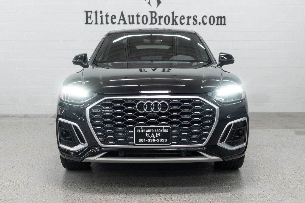 Used 2023 Audi Q5 2.0T Premium w/ Convenience Package AWD/4WD image 3