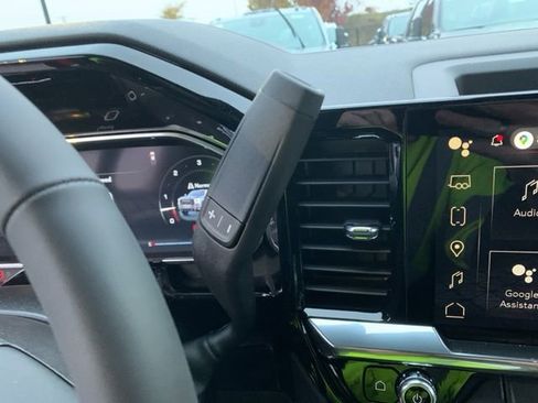 New 2026 GMC Sierra 2500 SLE w/ SLE Value Package; image 19