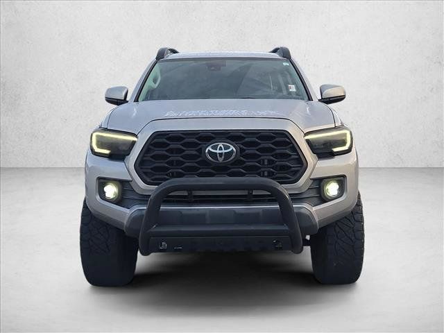 Used 2021 Toyota Tacoma SR AWD/4WD image 2