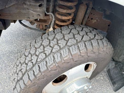Used 2007 Ford F350 Lariat AWD/4WD image 10