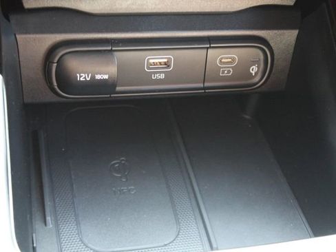 Used 2023 Kia Telluride SX X-Line AWD/4WD image 10
