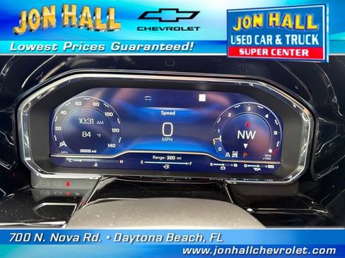 Used 2023 Chevrolet Silverado 1500 High Country w/ Technology Package AWD/4WD image 27
