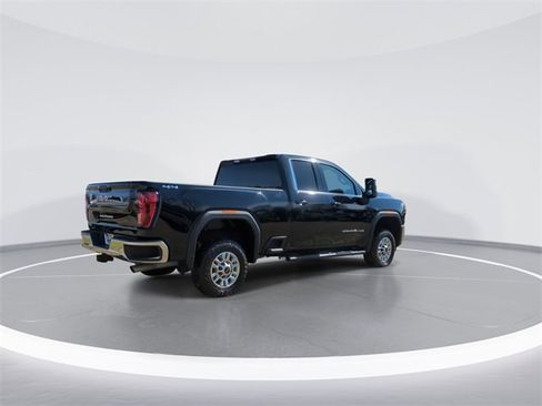 Used 2024 GMC Sierra 2500 SLE w/ SLE Convenience Package image 8