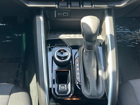 Used 2024 Chevrolet Colorado Trail Boss w/ Advanced Trailering Package image 20