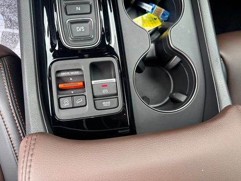 Used 2026 Honda Pilot TrailSport image 56