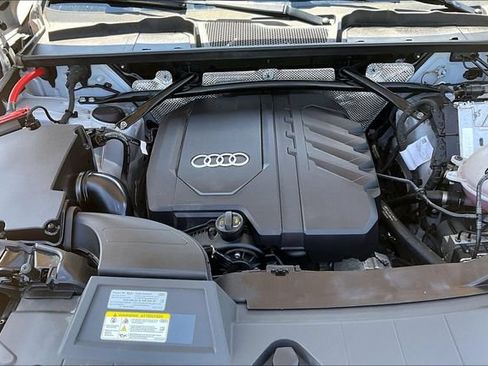 Used 2023 Audi Q5 2.0T Premium Plus w/ Premium Plus Package AWD/4WD image 9