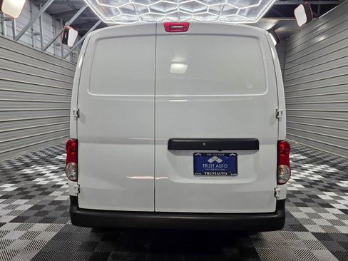 Used 2021 Nissan NV200 S FWD image 7