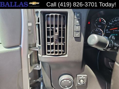 Certified 2020 Chevrolet Express 3500 LS RWD image 18