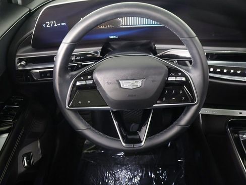 Used 2024 Cadillac Lyriq Tech RWD image 41