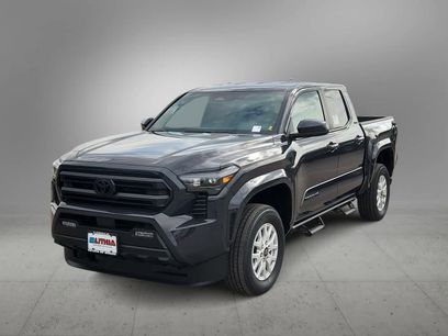 New 2025 Toyota Tacoma SR5