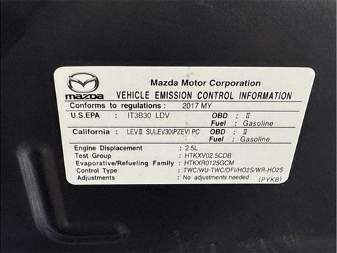 Used 2017 MAZDA MAZDA3 Grand Touring w/ Premium Equipment Package FWD image 27