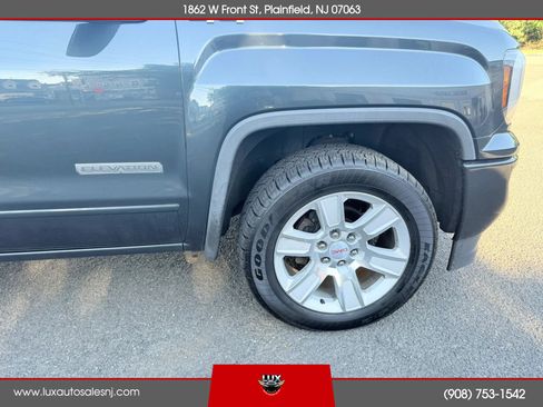 Used 2018 GMC Sierra 1500 SLE w/ SLE Value Package AWD/4WD image 46