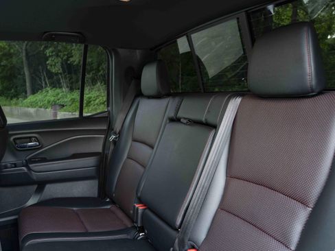 Used 2023 Honda Ridgeline Black Edition image 19