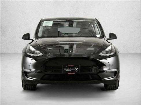 Used 2022 Tesla Model Y Performance image 2
