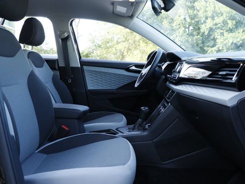 Certified 2023 Volkswagen Taos S FWD image 21